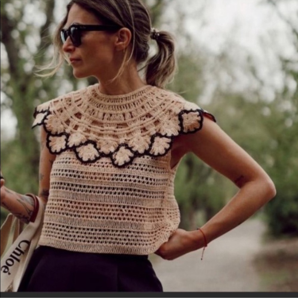 Zara limited edition Peter Pan Collar knit crochet top 2022